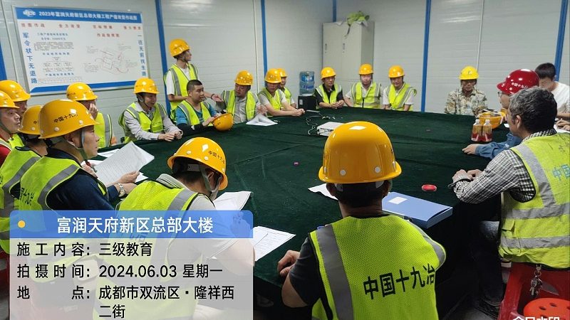 在众多慕课课程中，如何挑选适合自己的课程呢？以下是一些判断标准：