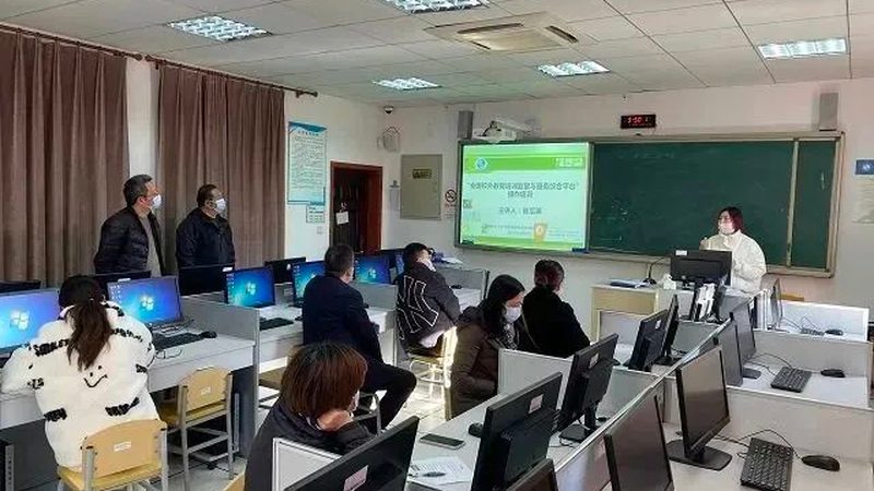 焊工培训厂家直招证书，揭秘考取流程与关键要点