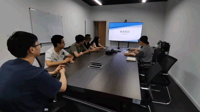 高压电工证复审培训费用通常包括以下几个方面：