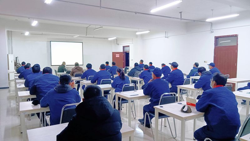 教学质量：了解网课的教学质量，可以从以下几个方面入手：